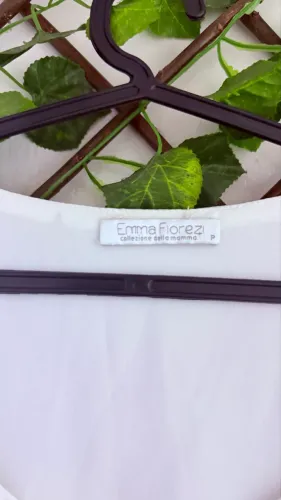 Blusa feminina Emma Fiorezi off-white