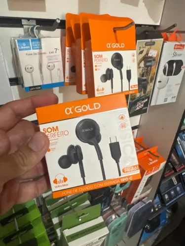 Fone de Ouvido Com Conexão Tipo-C