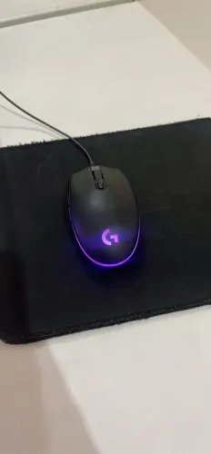 Mouse gamer logitech G203