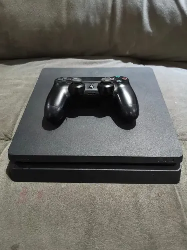 PS4 Slim 500GB | 1 Controle | GTA5 Midia Física | Vendo ou Troco