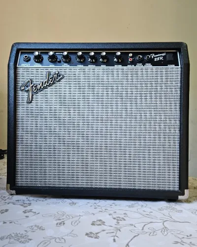 Amplificador Fender Frontman 25R