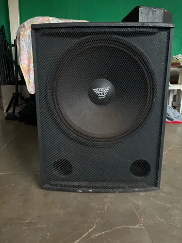 Subwoofer Ativo Oversound + Módulo Audio Wise Ultra Bass 2000s - Grave Forte e Encorpado