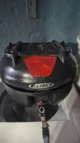 Baú de moto 
