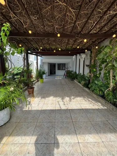 Casa Duplex Solta à Venda no Luciano Cavalcante | 200 m² | 3 Quartos | 3 Vagas