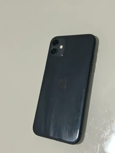 Retirada de peças iPhone 11