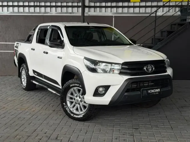 Toyota Hilux CD SR Chall. 4X4 2.8 TDI Dies Aut. 2018