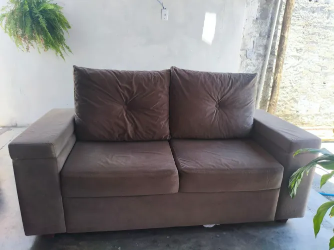 Vende-se sofá super conservado