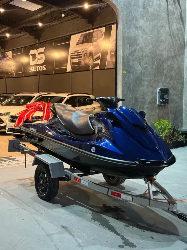 JETSKI WAVERUNNER VXR