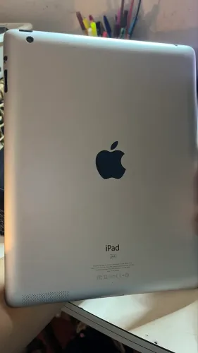 iPad de 4ª geração (2012) - com defeito 