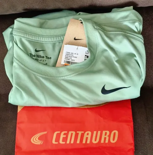 CAMISA NIKE DRY-FIT COMPRADA NA CENTAURO DO SHOPPING METRÓPOLE NOVA