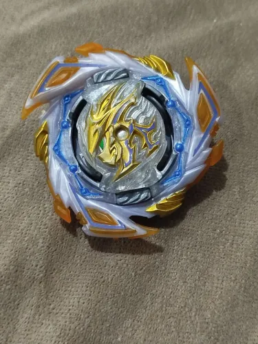Beyblade Burst Savior Perseus Takara Tomy