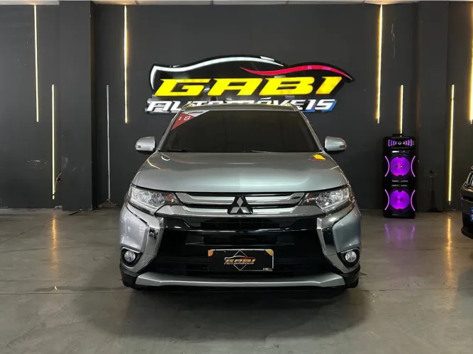 Mitsubishi Outlander Comfort 2.0 16V Aut. 2018