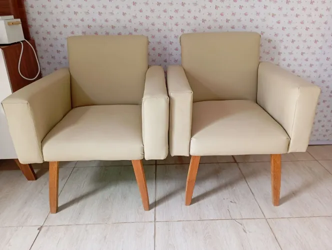 Vendo poltronas para Studio de beleza 