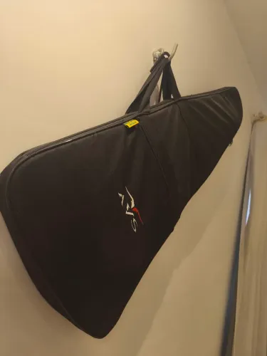 Kit de guitarra yamaha pacífica pac012 (amplificador, cabo, capotraste)