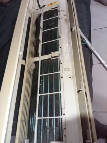 Vendo ar-condicionado 12 mil btu
