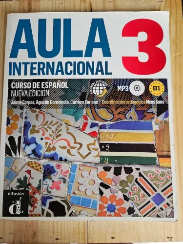 livro espanhol aula internacional 3 