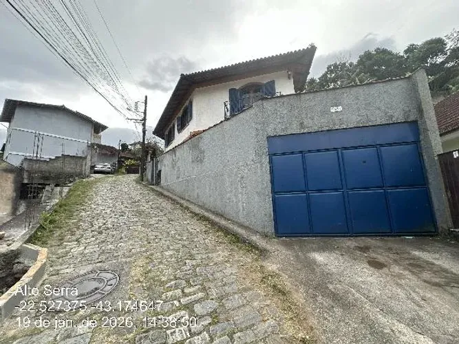 Casa de leilão em ALTO DA SERRA / PETROPOLIS / RJ | Leilão SFI - Edital Único