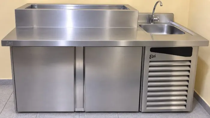 BALCÃO REFRIGERADO EM INOX COM CUBA - PROFISSIONAL