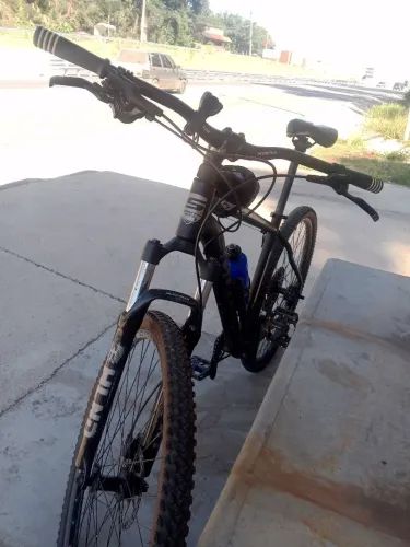 Bike aro 29 preto fosca