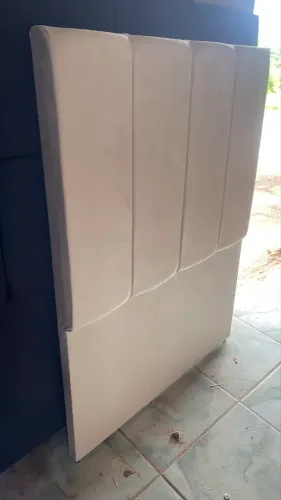 Cabeceira de solteiro nova com pé