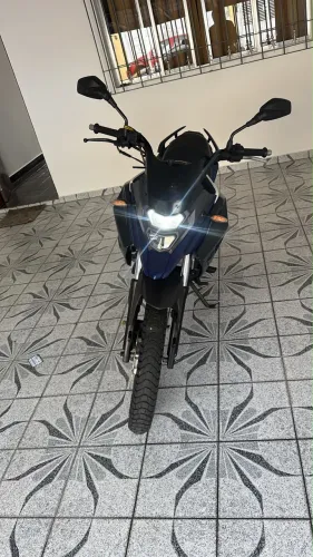 Vendo ou troco Dafra nh 190