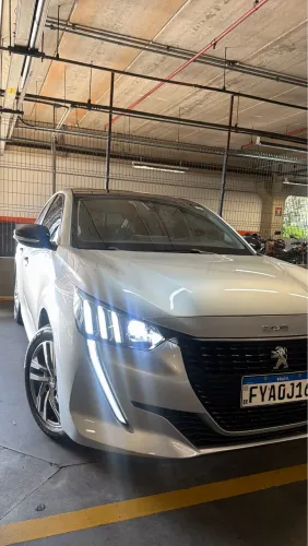 Peugeot 208 Griffe 1.6 Flex 16V 5P Aut. 2022