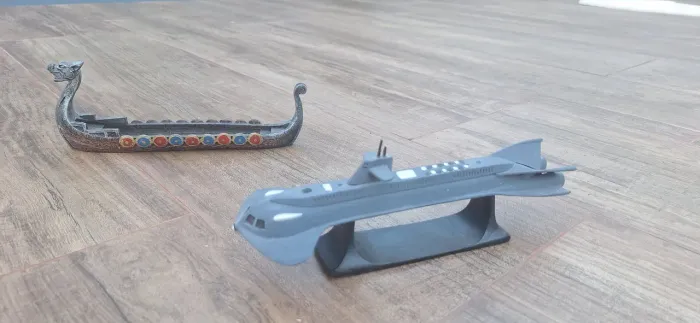 Submarino - The Seaview e barco Viking