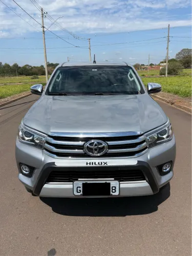 Toyota Hilux CD SRX 4X4 2.8 TDI 16V Diesel Aut. 2018
