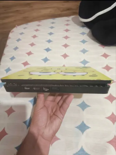 PS4 slim
