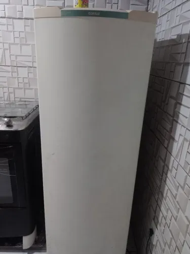 Vendo geladeira funcionando perfeitamente 