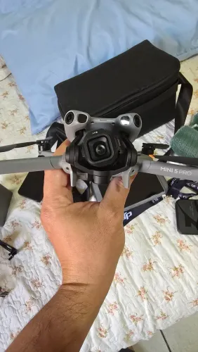 Drone DJI Mini 5 PRO Fly More Combo PLUS 52min. (Com Tela)