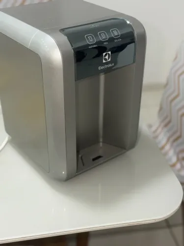  Purificador de Água Electrolux PE11B - Seminovo