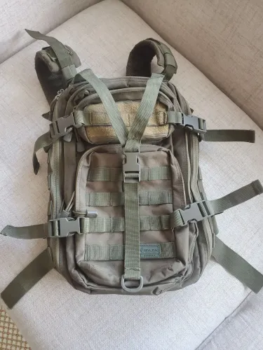Mochila tática Invictus verde