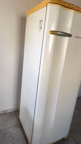 Geladeira Electrolux