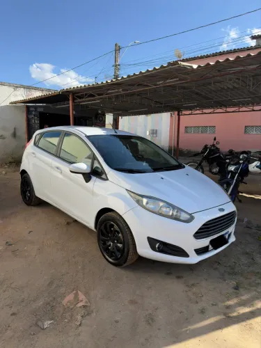 Ford Fiesta 1.5 16V Flex Mec. 5P 2014
