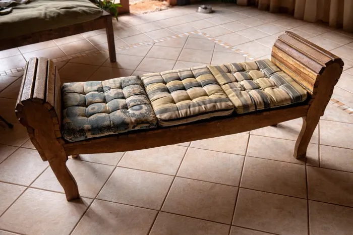 Banco tipo Marquesa - Madeira de Demolição