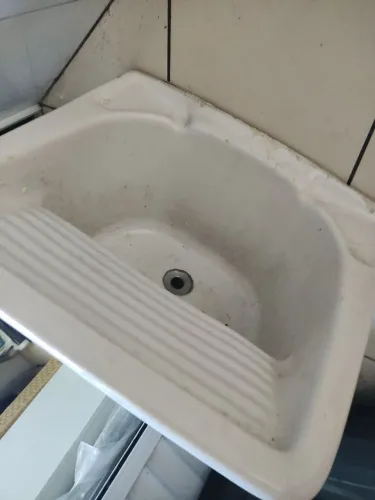Tanque de Cerâmica