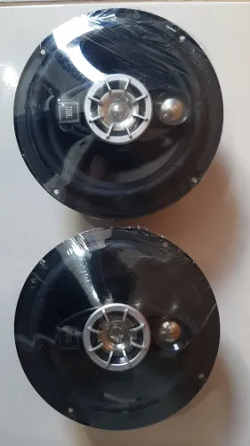 Par Alto Falante JBL Triaxial 6TR6A 6 Polegadas 60 WRMS