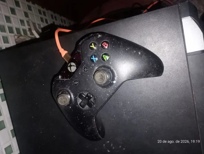 Controle Xbox One pra peças