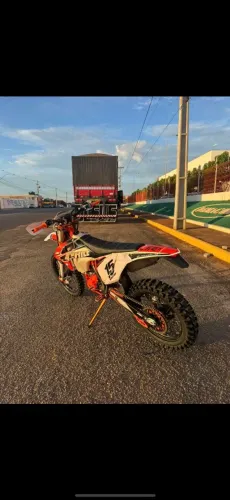 KTM 2019, moto para pessoas exigentes.