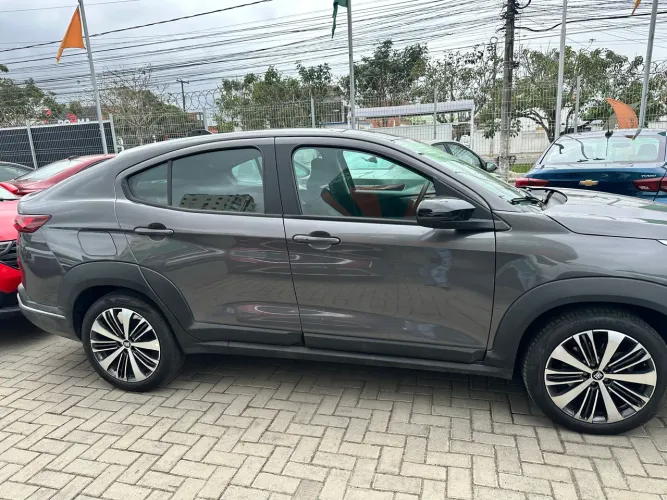 Fiat Fastback Audace 200 TB AUT (hibrído) 2025
