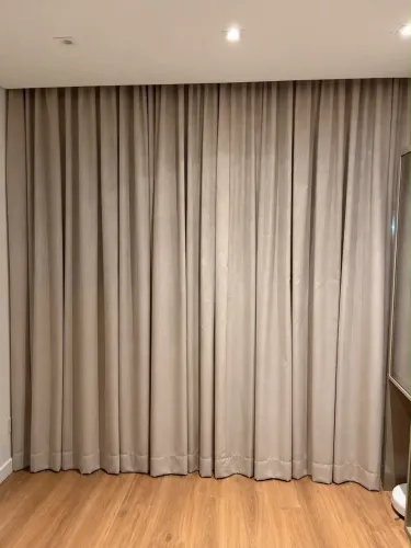 Cortina com trilho 8x2,45m