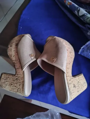 Vendo,muli Carmem estefen número 35, 60 reais