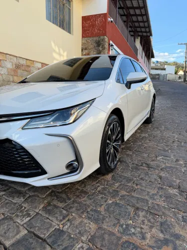 Toyota Corolla Altis 2.0 Flex 16V Aut. 2024
