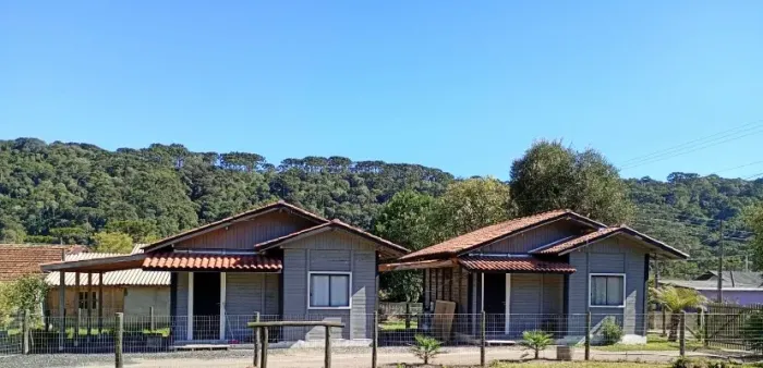 Vendo 3 casas mobiliadas em Urubici Sc