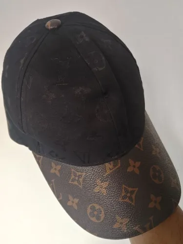 Boné Louis Vuitton