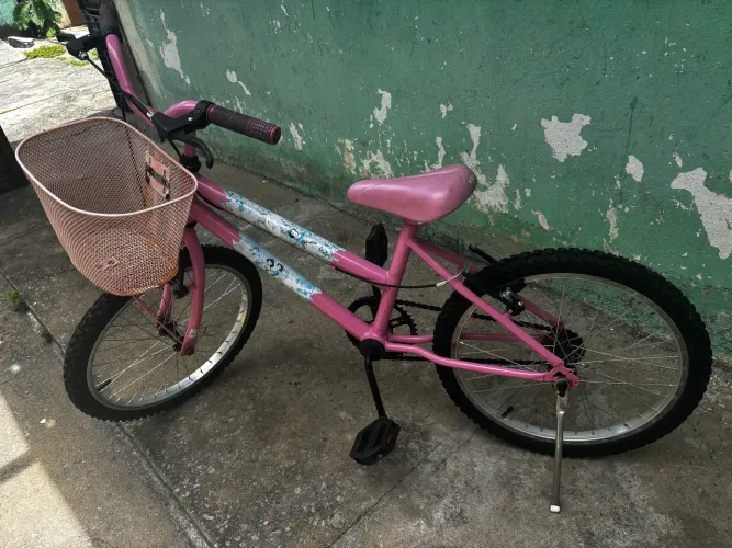 Bicicleta infantil menina