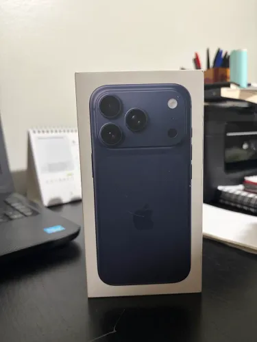 IPHONE 17 PRO 256 GB LACRADO NOVO