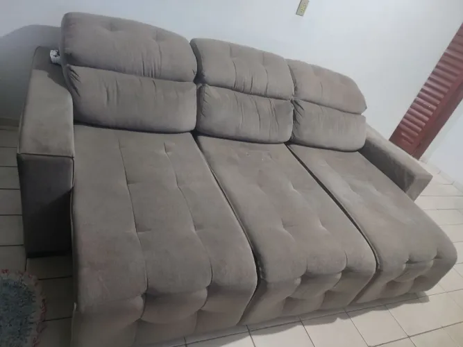 Sofá retrátil e inclinável 3 lugares 