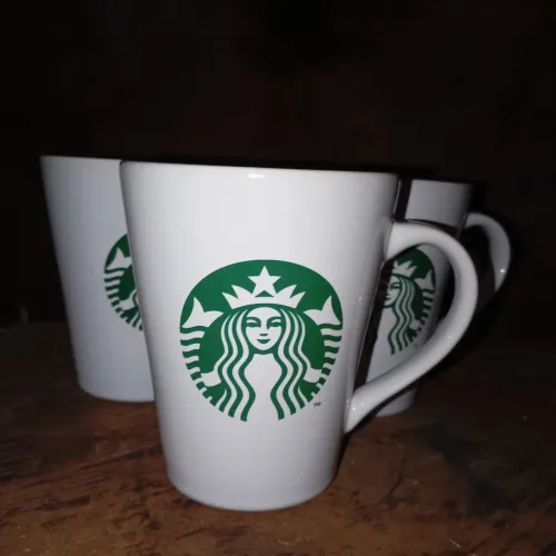 Caneca branca Starbucks 473ML